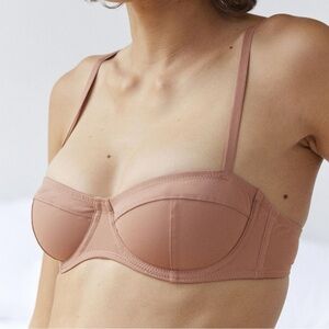 Urban Outfitters Out From Under Get Ready With Me Underwire Tan Bra